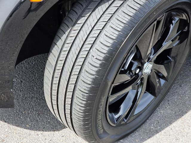 Used 2024 Buick Encore GX Sport Touring FWD image 18