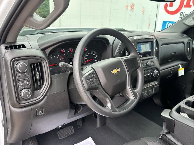 New 2026 Chevrolet Silverado 2500 Custom w/ Custom Value Package image 28