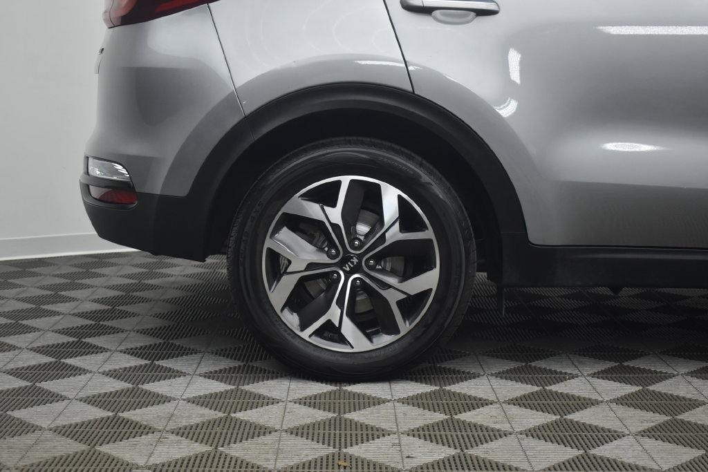 Used 2022 Kia Sportage EX w/ EX Technology Package AWD/4WD image 28