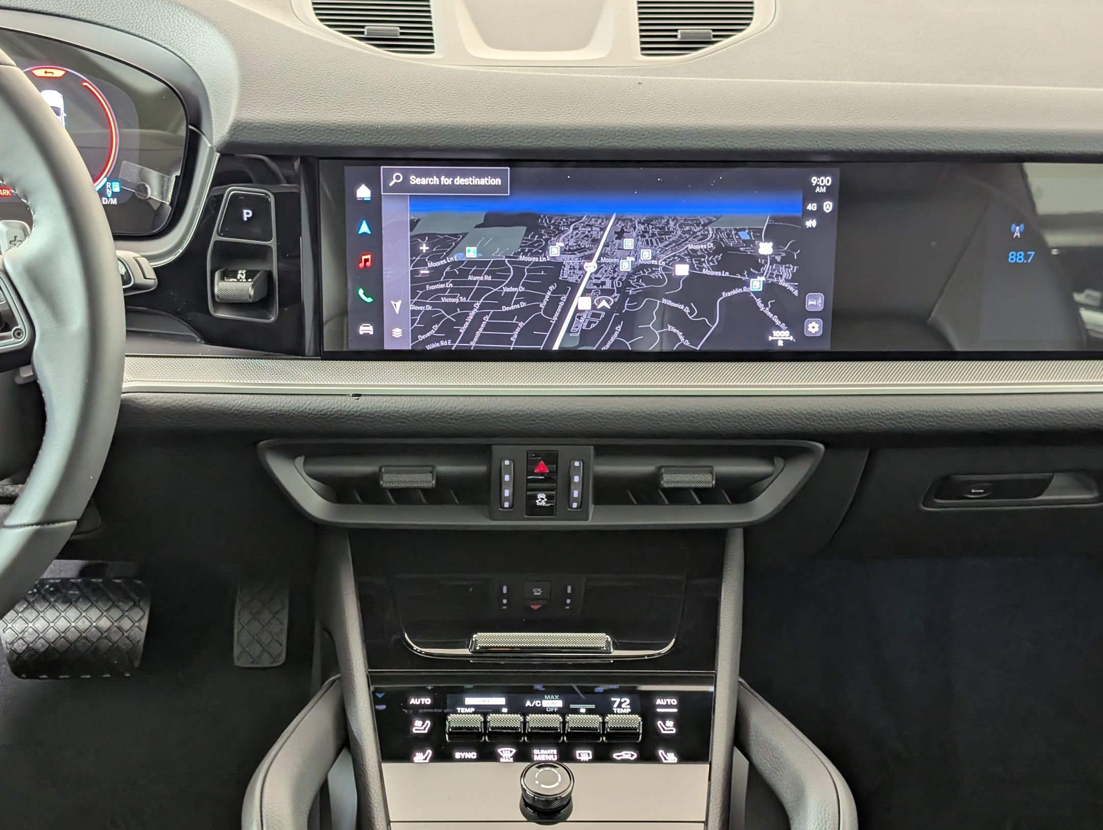 New 2026 Porsche Cayenne image 28