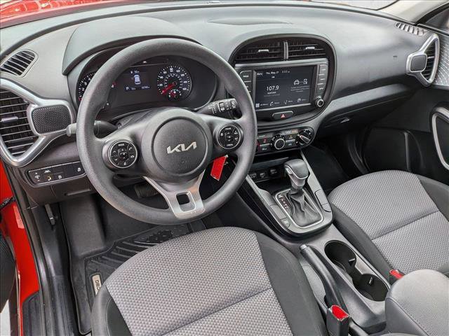 Used 2022 Kia Soul LX w/ Technology Package FWD image 10