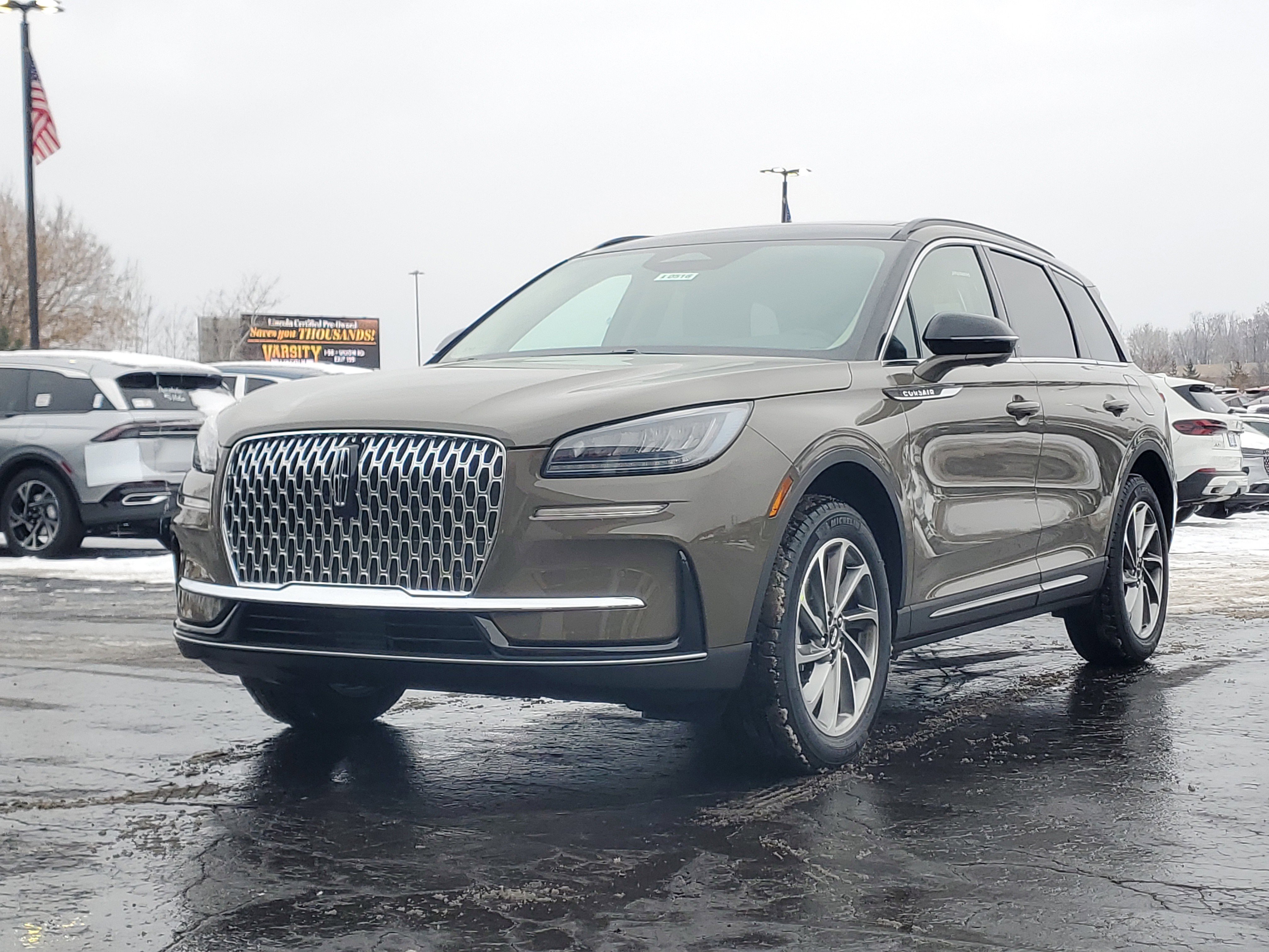 New 2026 Lincoln Corsair Premiere image 2