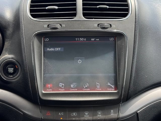 Used 2020 Dodge Journey Crossroad FWD image 3
