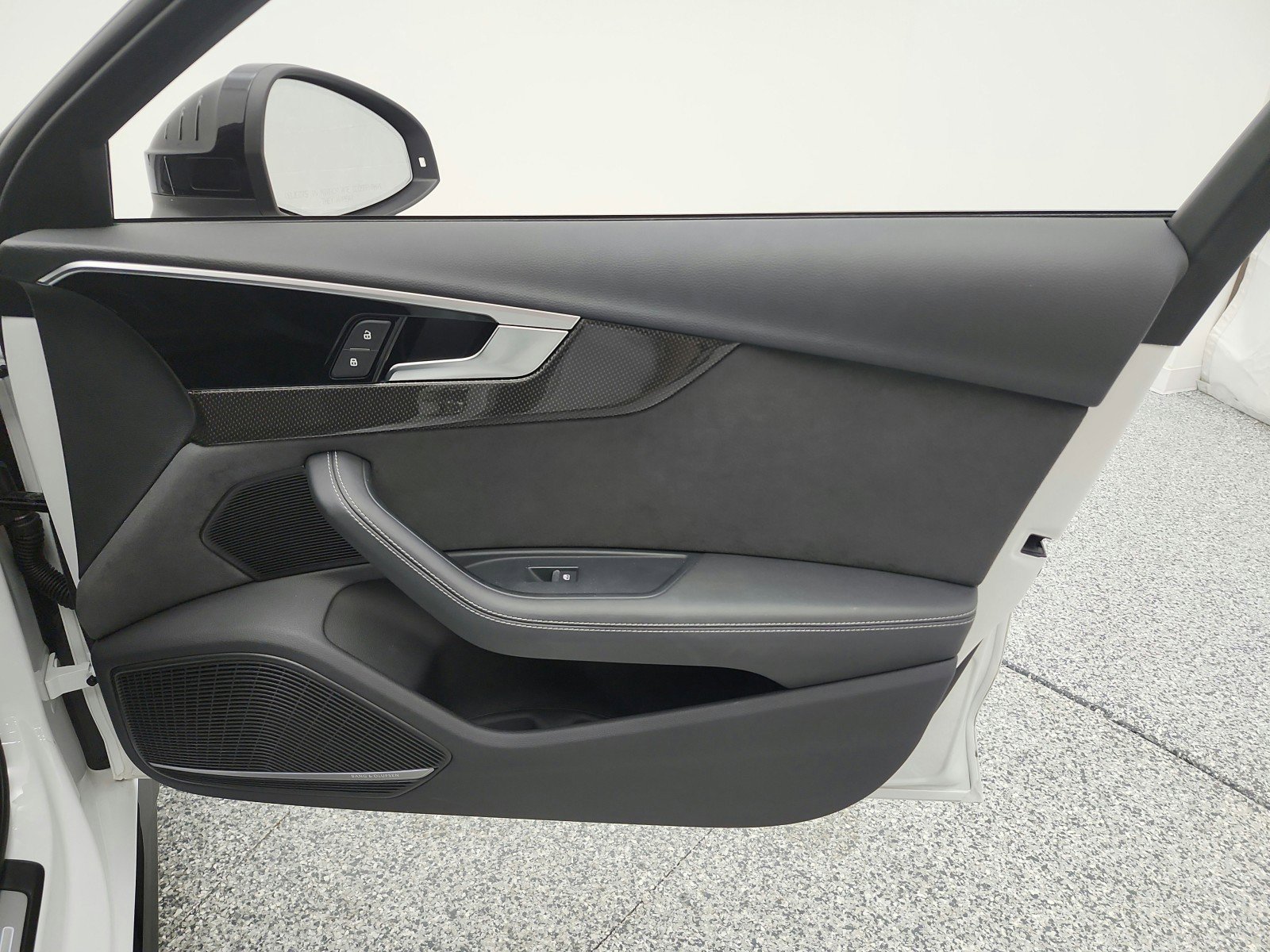 Used 2023 Audi S4 Premium Plus w/ Premium Plus Package image 24