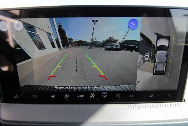 New 2025 Ford Maverick Lariat w/ Black Appearance Package image 29