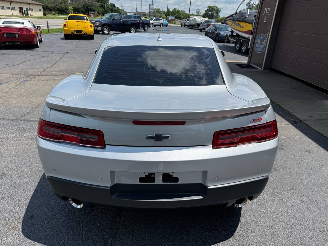 Used 2015 Chevrolet Camaro SS w/ Commemorative Special Edition RWD image 75