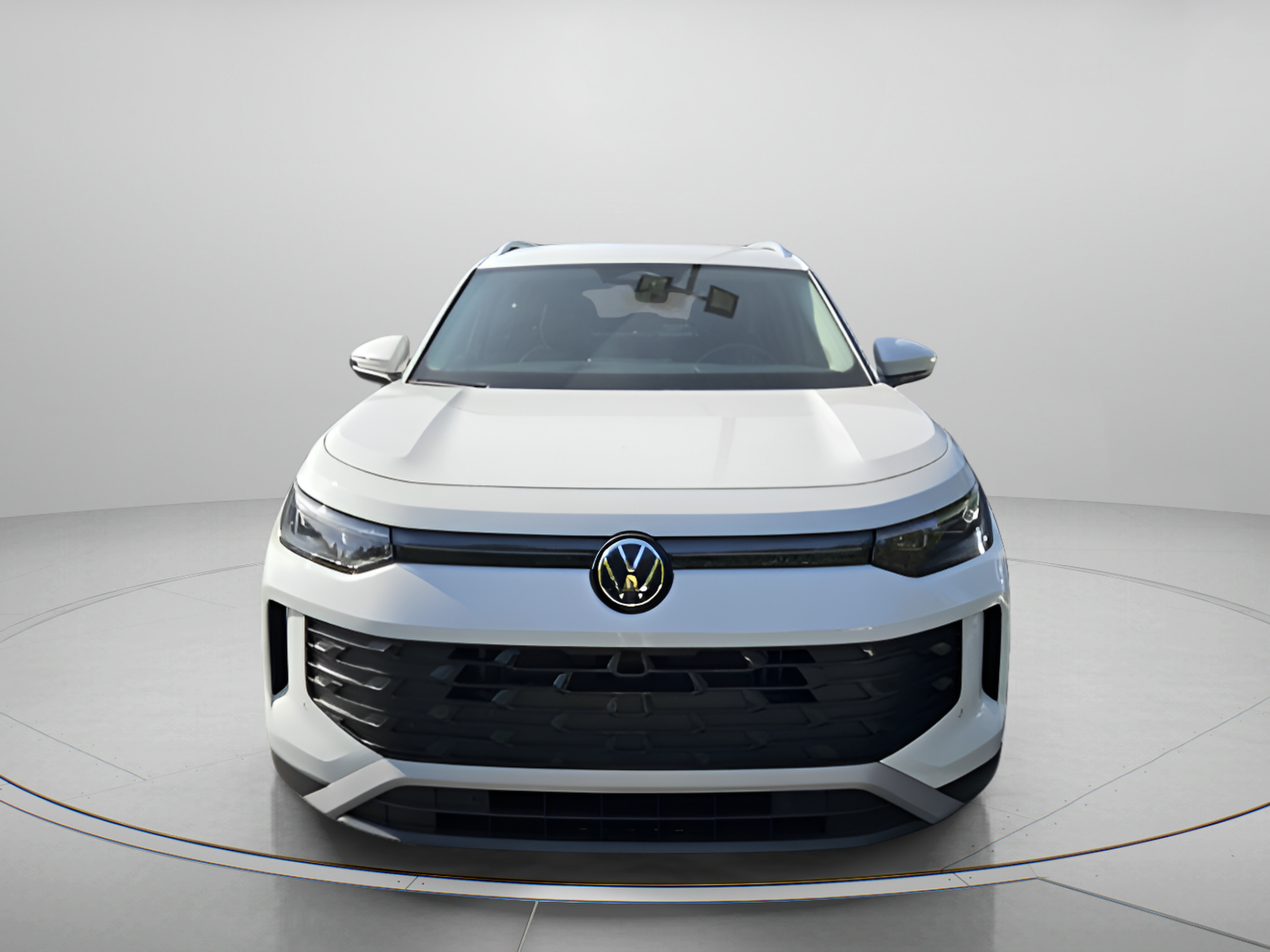 Used 2025 Volkswagen Tiguan S FWD image 3