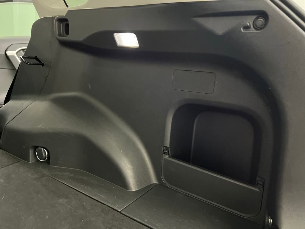 Used 2023 Toyota RAV4 LE image 32