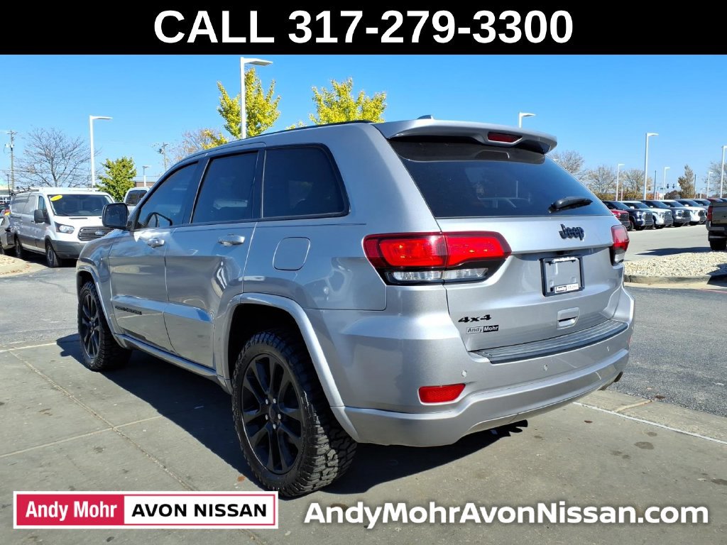 Used 2019 Jeep Grand Cherokee Altitude AWD/4WD image 6