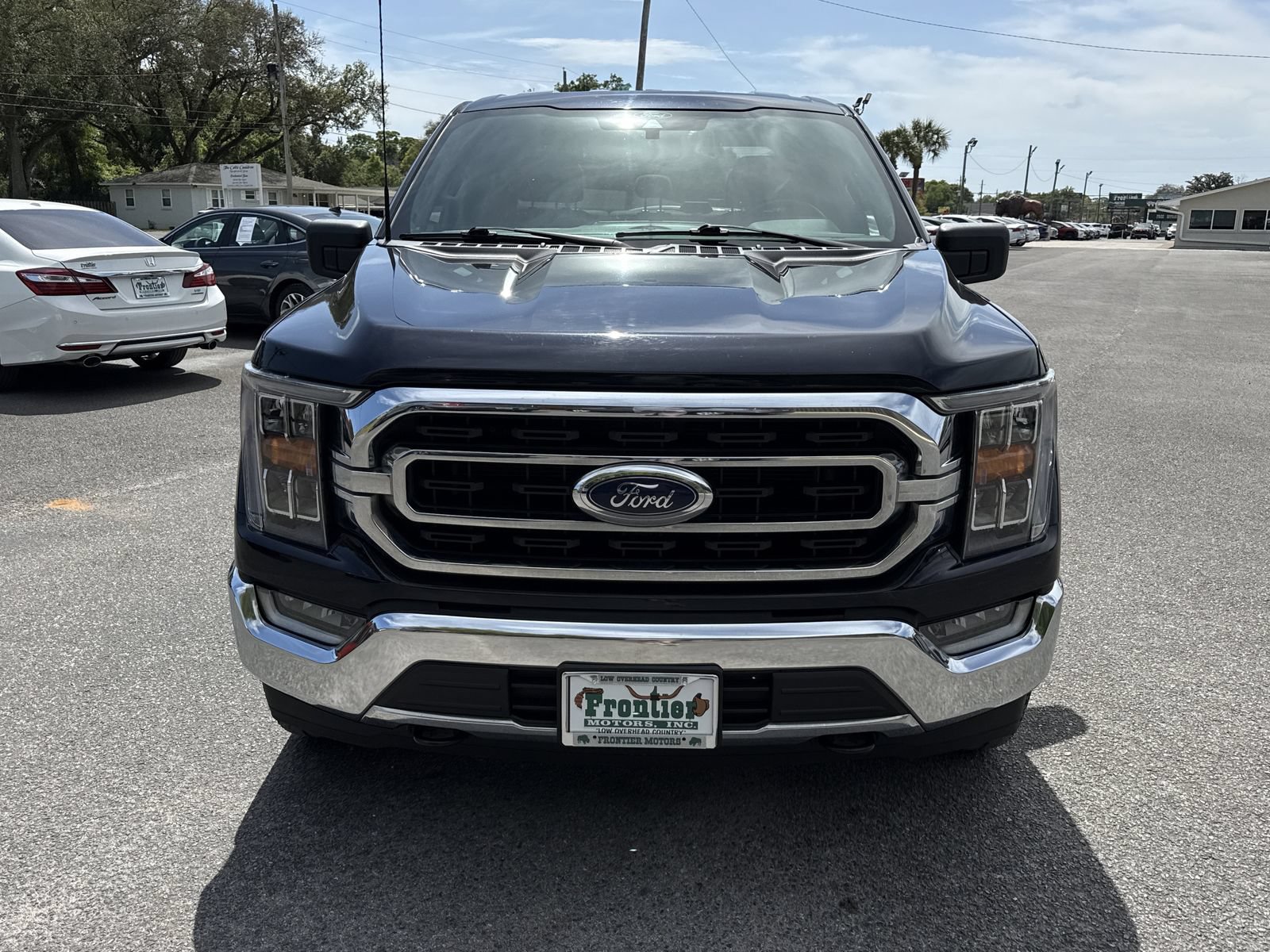 Used 2022 Ford F150 XLT w/ Equipment Group 302A High AWD/4WD image 8