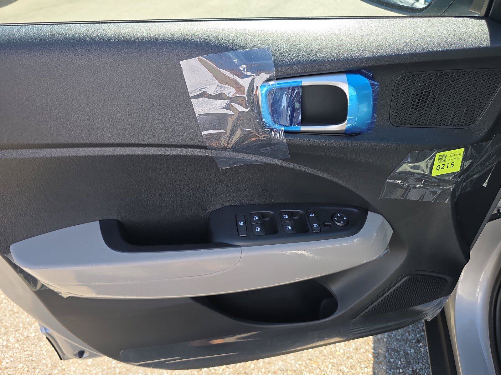 New 2026 Hyundai Venue SEL FWD image 11