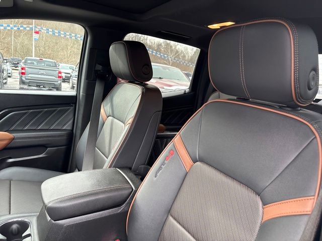 Used 2023 GMC Canyon AT4 w/ AT4 Premium Package image 20