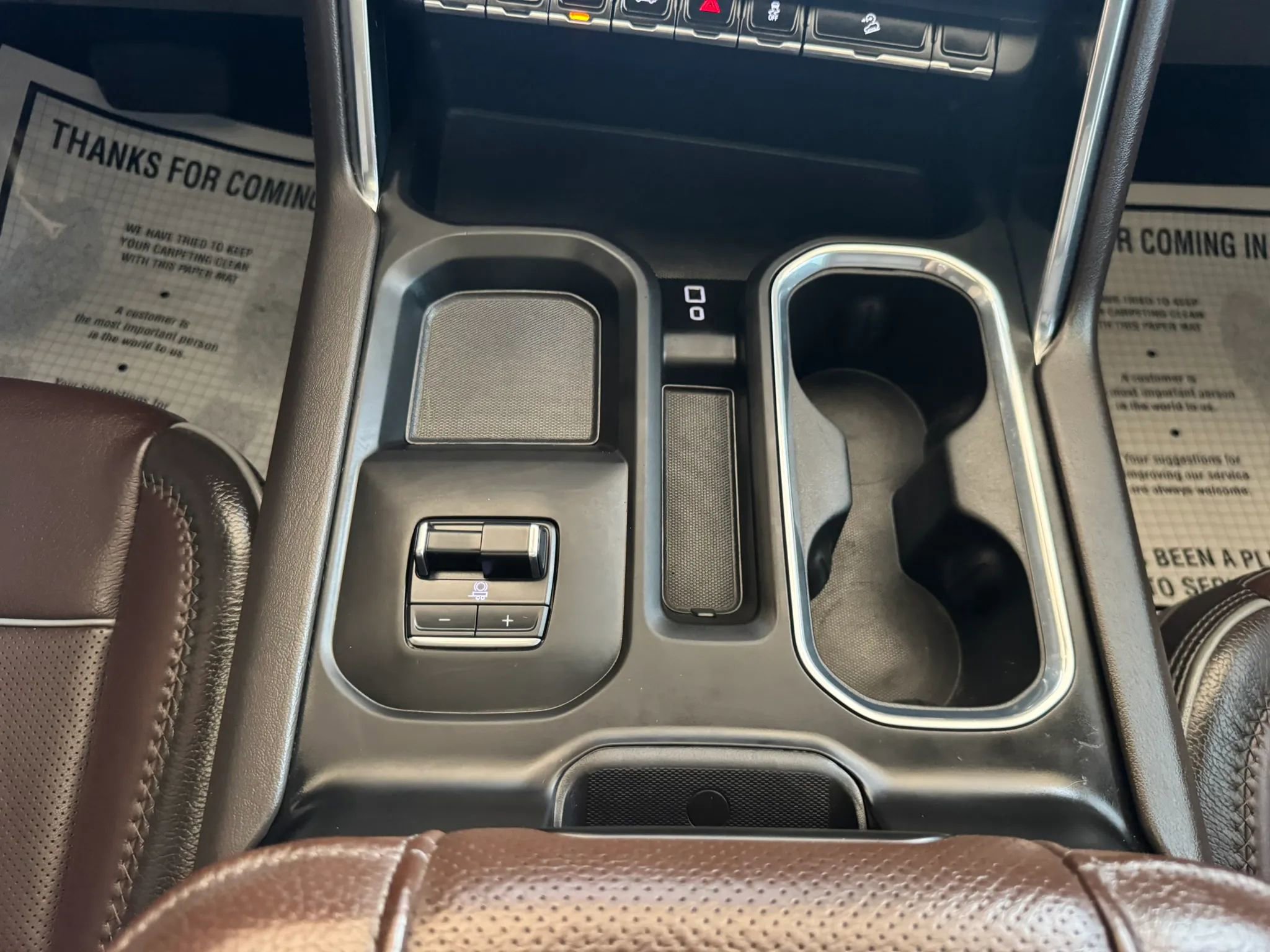 Used 2024 GMC Sierra 2500 Denali w/ Denali Reserve Package image 25