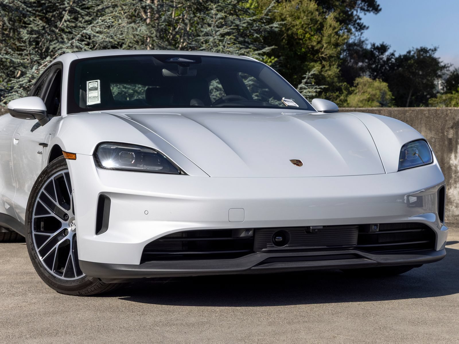 New 2026 Porsche Taycan AWD/4WD image 9