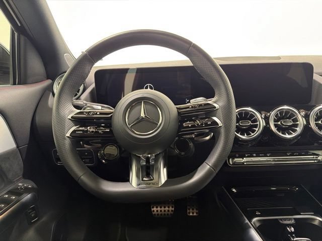 Used 2024 Mercedes-Benz GLA 35 AMG 4MATIC image 13