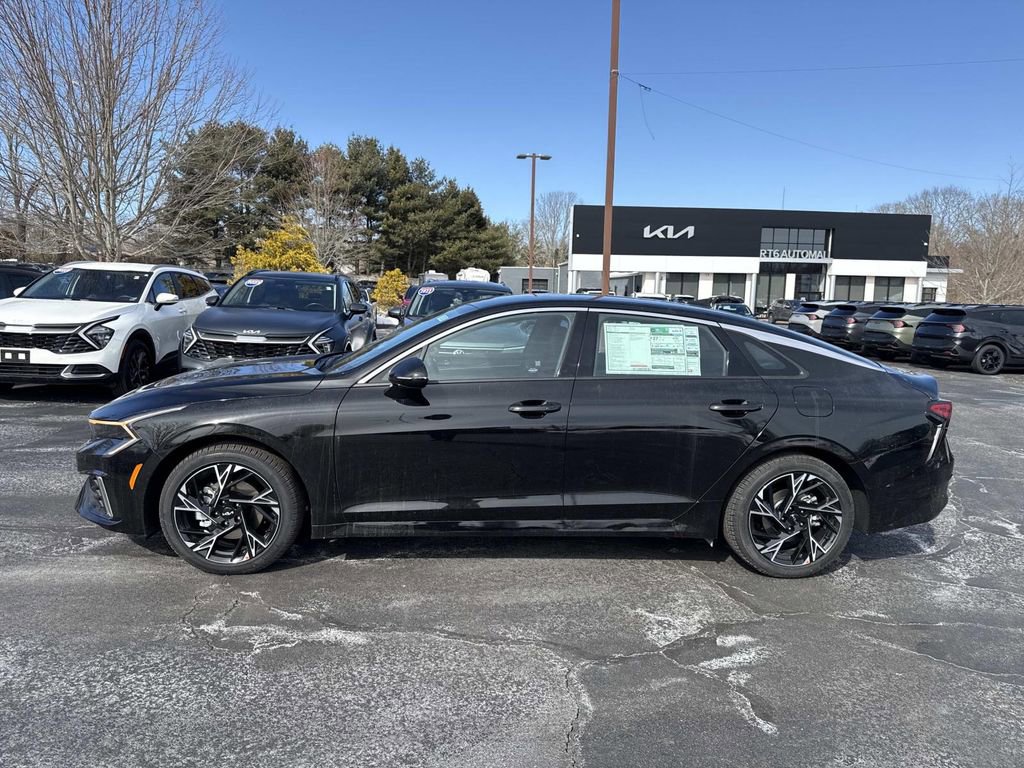 New 2026 Kia K5 GT-Line image 2