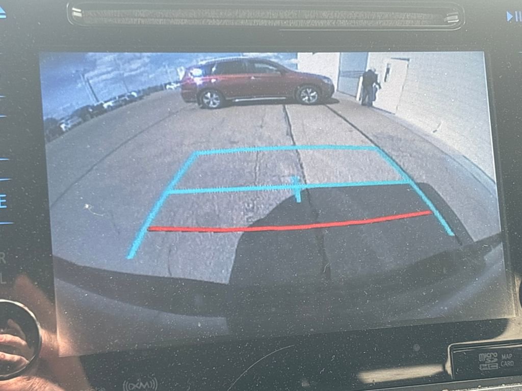 Used 2018 Toyota Tacoma TRD Sport w/ Technology Package image 9