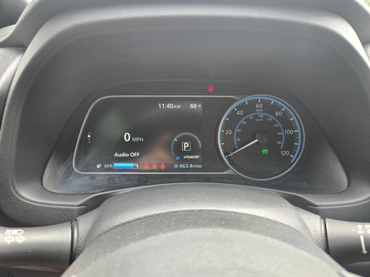 Used 2022 Nissan Leaf S FWD image 12