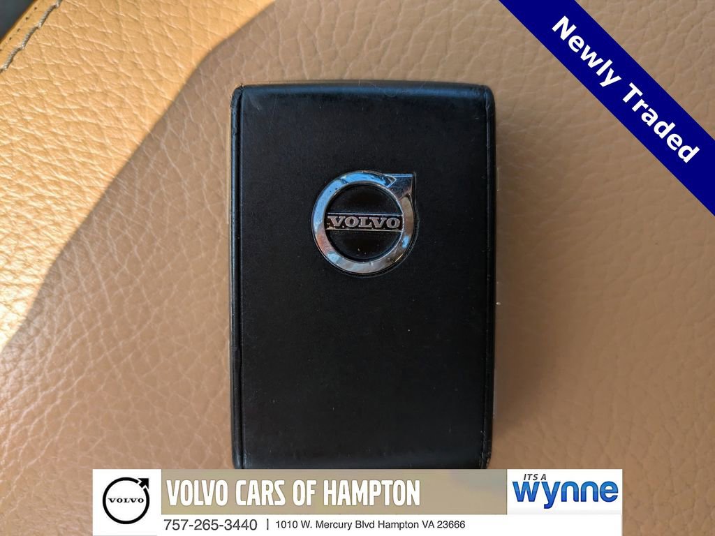 Used 2017 Volvo S90 T6 Momentum w/ Vision Package AWD/4WD image 29