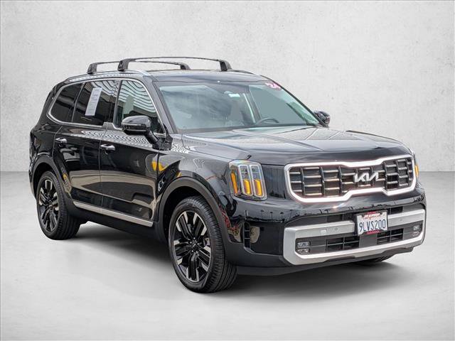 Used 2024 Kia Telluride SX w/ Towing Package FWD image 3