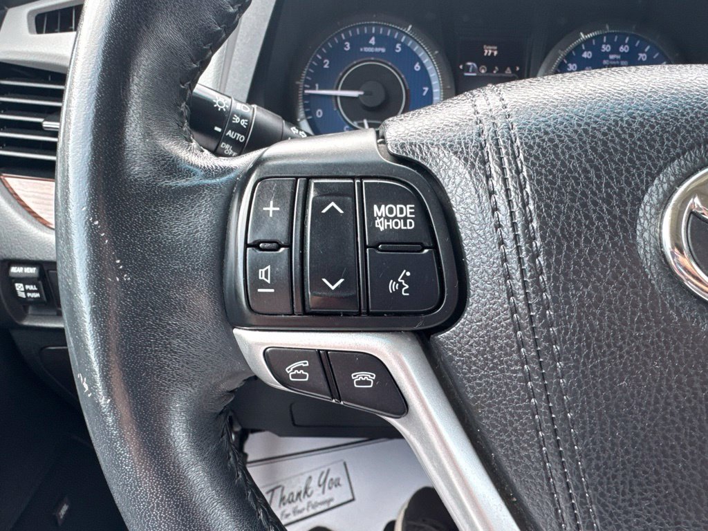 Used 2017 Toyota Sienna Limited AWD/4WD image 13
