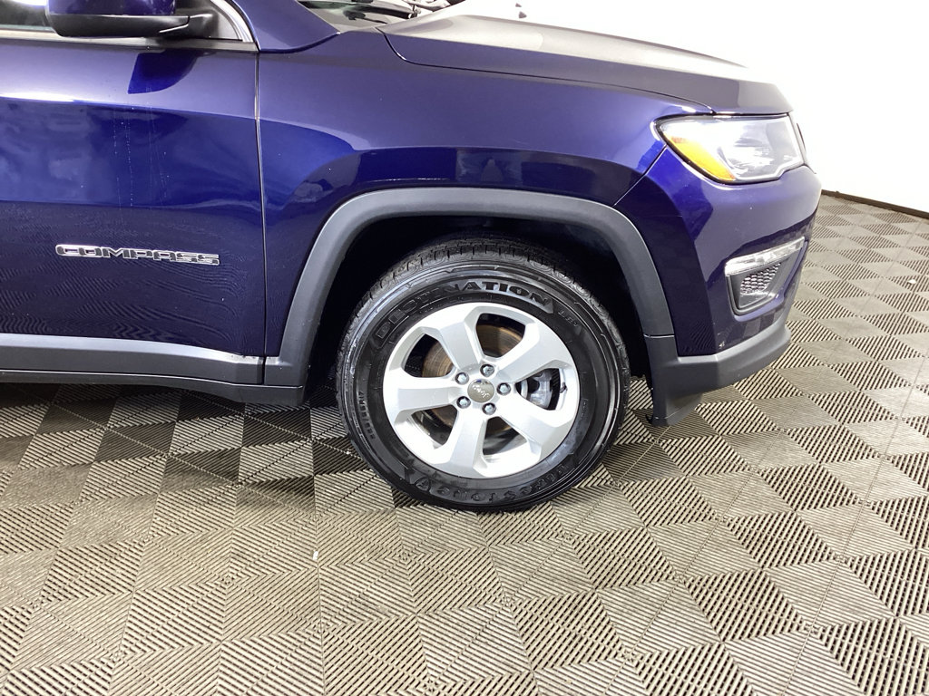 Used 2019 Jeep Compass Latitude AWD/4WD image 7