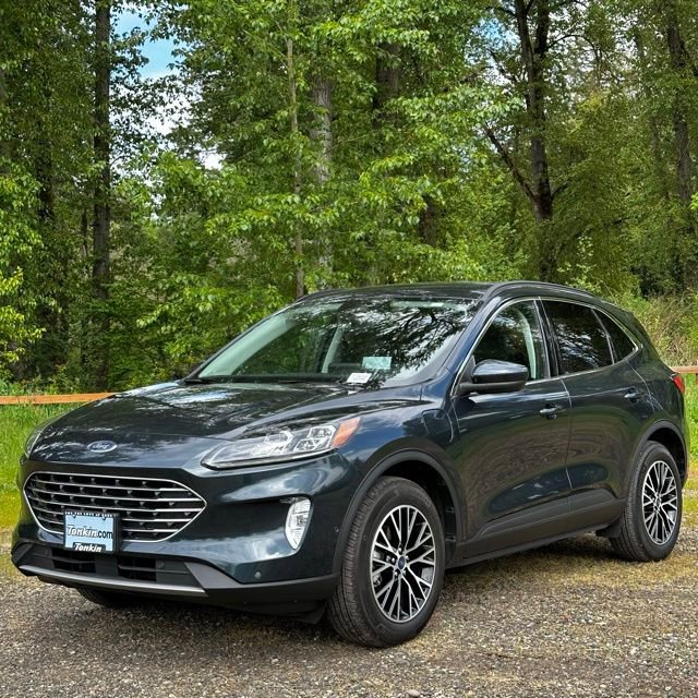 Used 2022 Ford Escape Titanium w/ Titanium Premium Package image 5