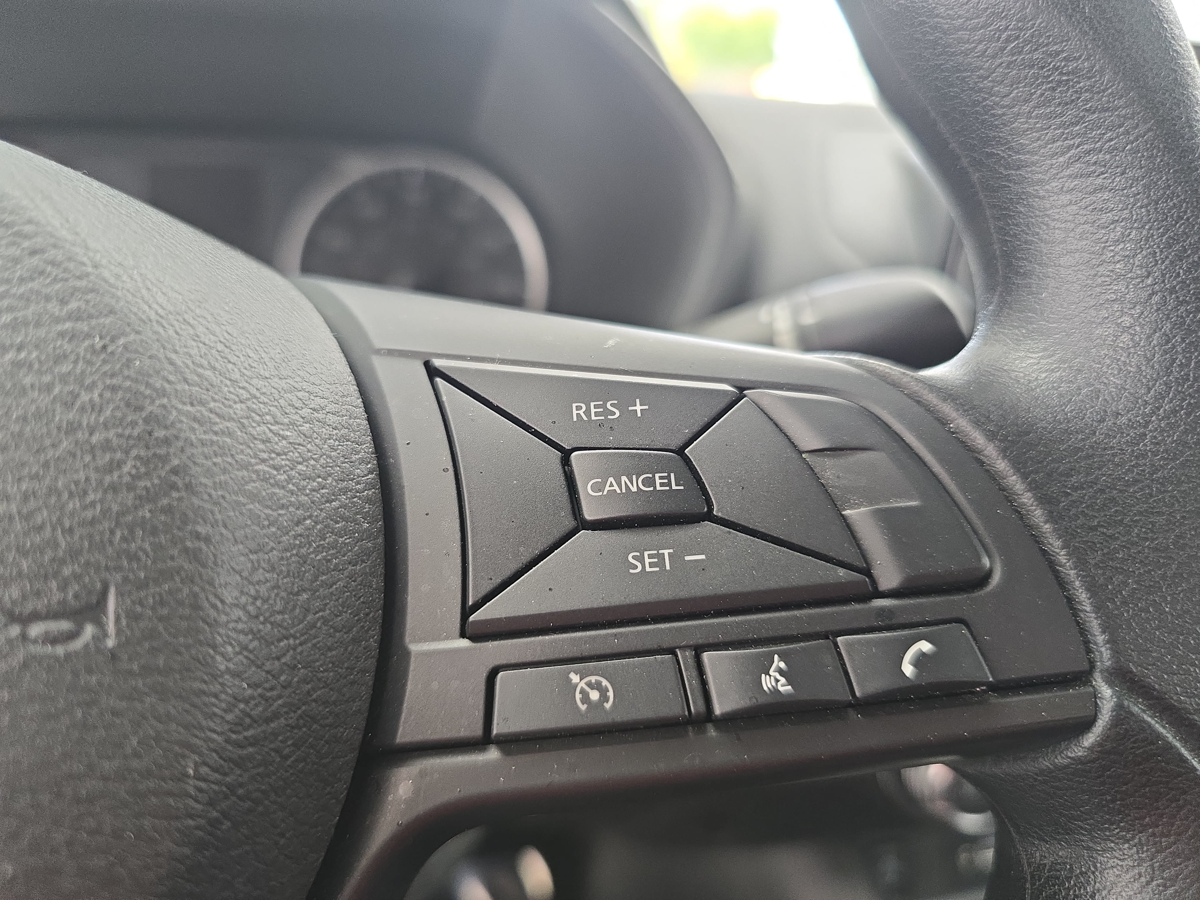 Used 2025 Nissan Sentra S FWD image 17