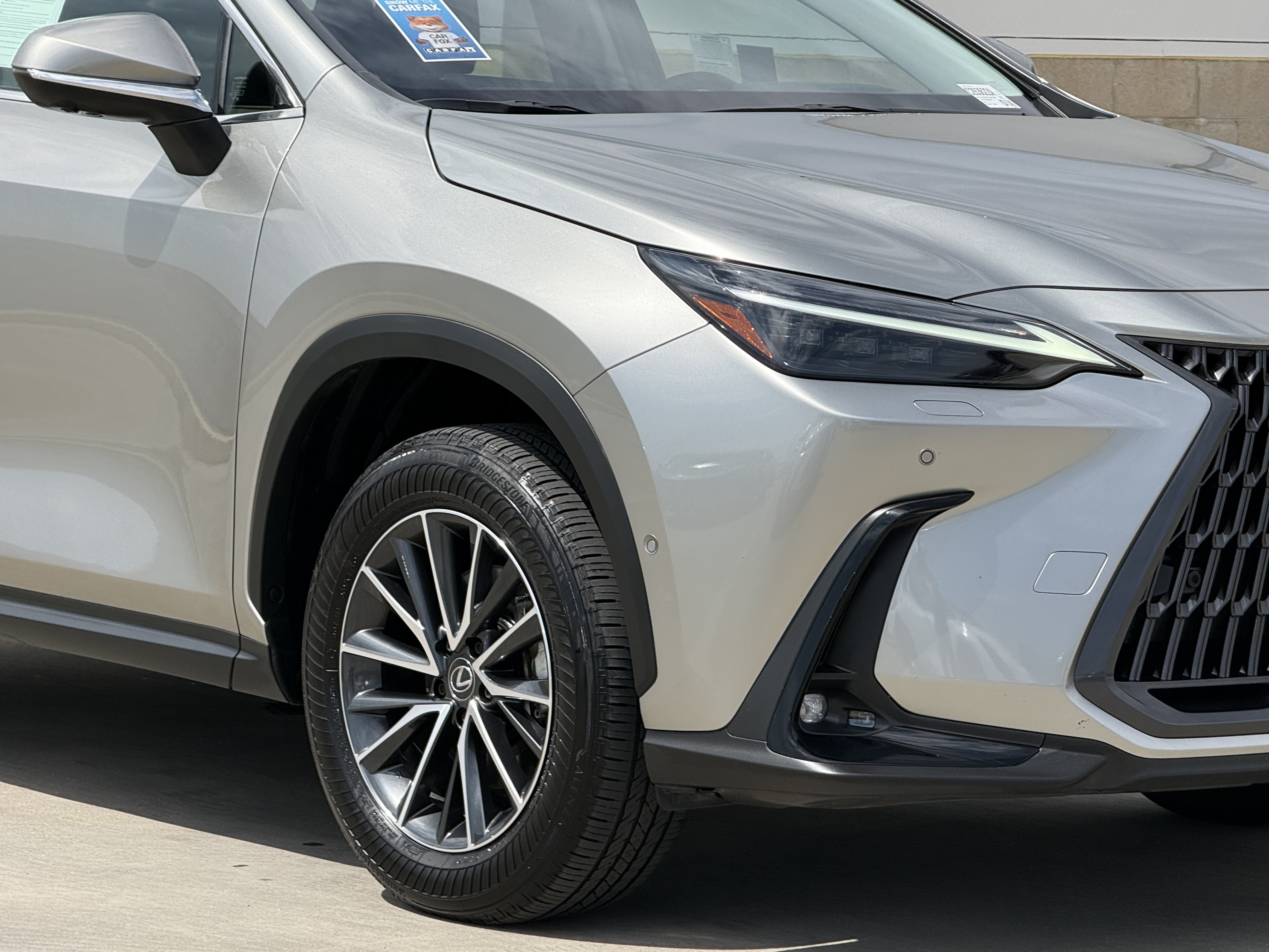 Certified 2025 Lexus NX 350h AWD w/ Accessory Package (2T) image 4