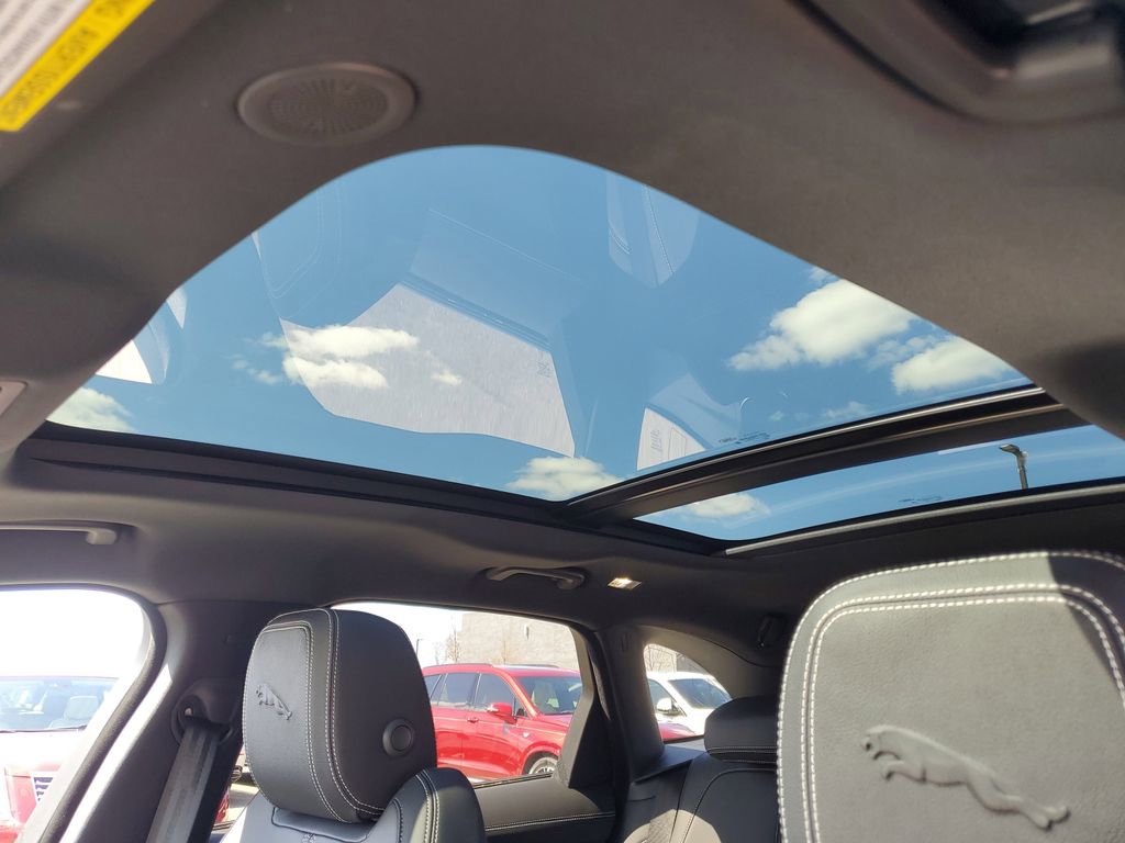 New 2026 Jaguar F-PACE R-Dynamic S image 25