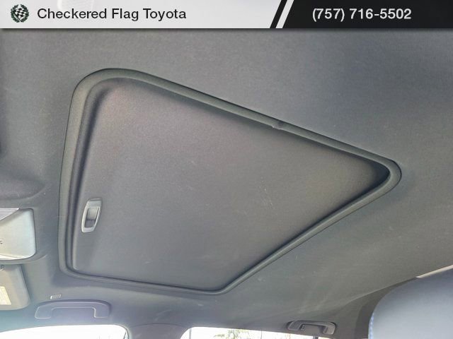 Used 2024 Toyota RAV4 XSE image 9