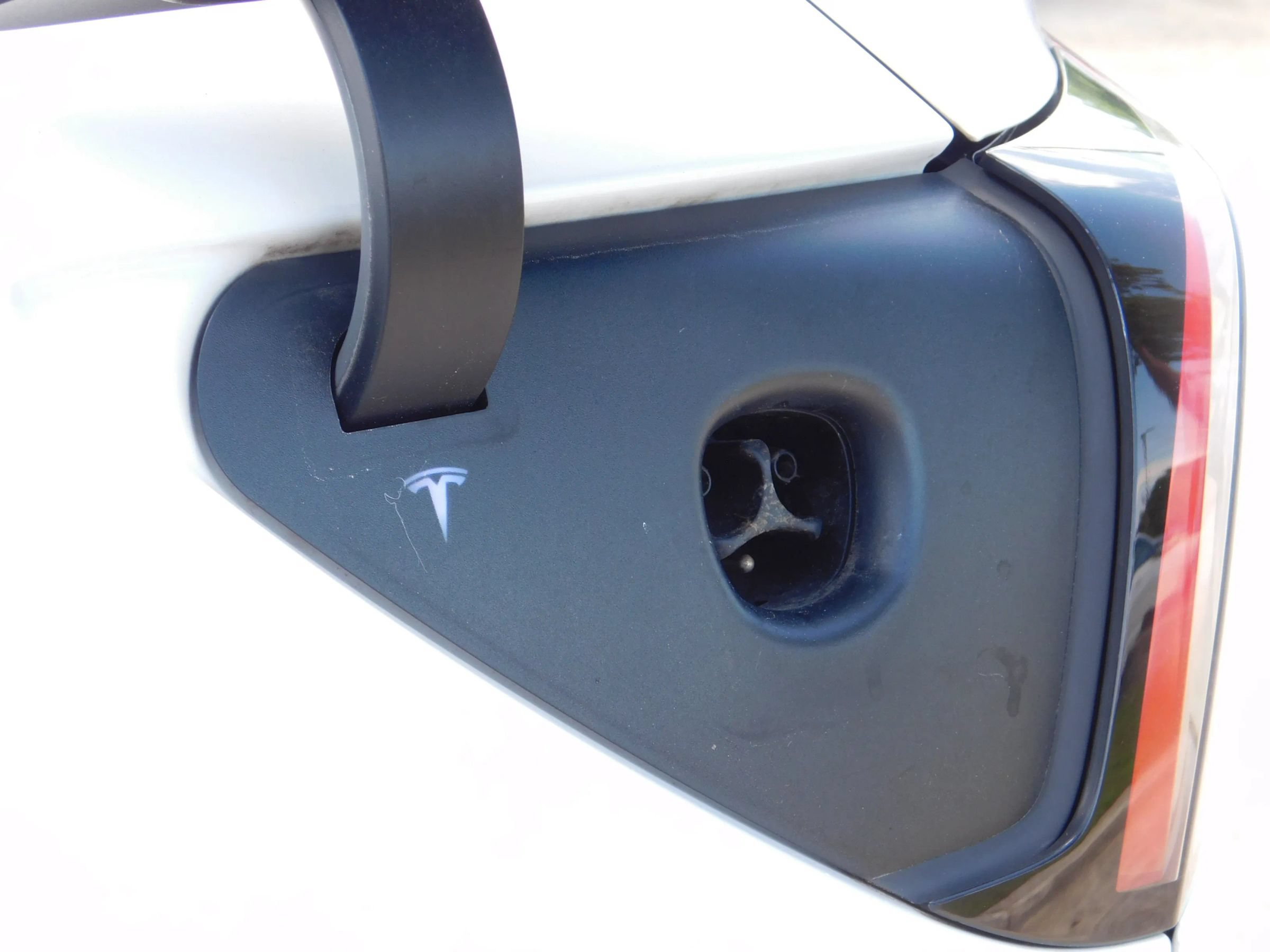 Used 2023 Tesla Model Y Long Range AWD/4WD image 25