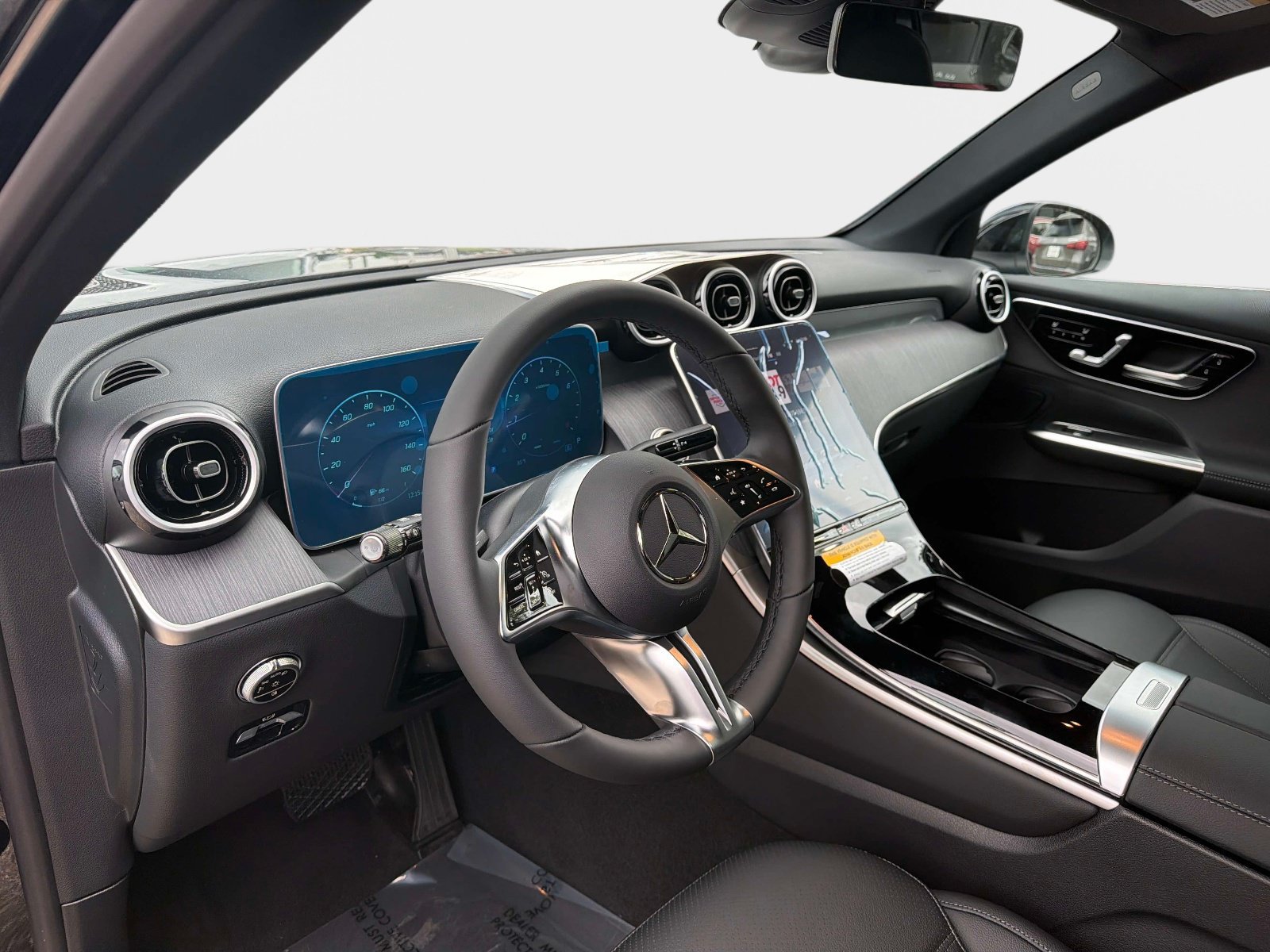 New 2026 Mercedes-Benz GLC 300 image 17