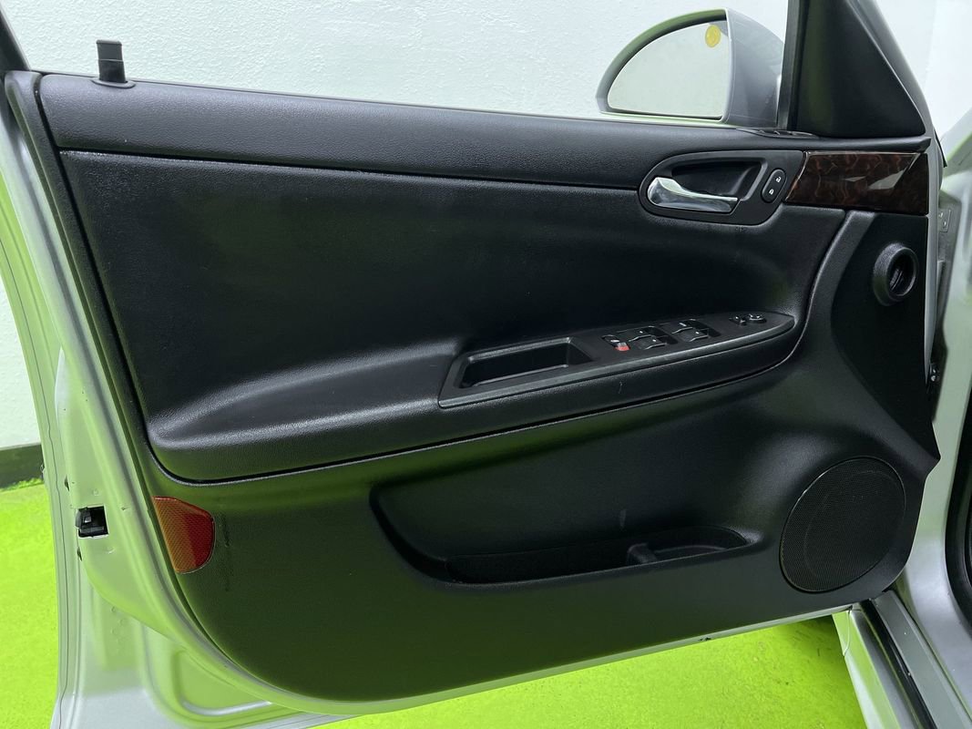 Used 2013 Chevrolet Impala LS FWD image 17