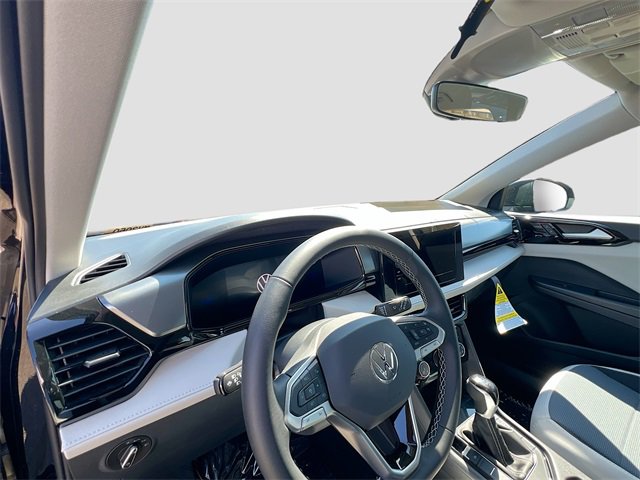 New 2025 Volkswagen Taos S image 9