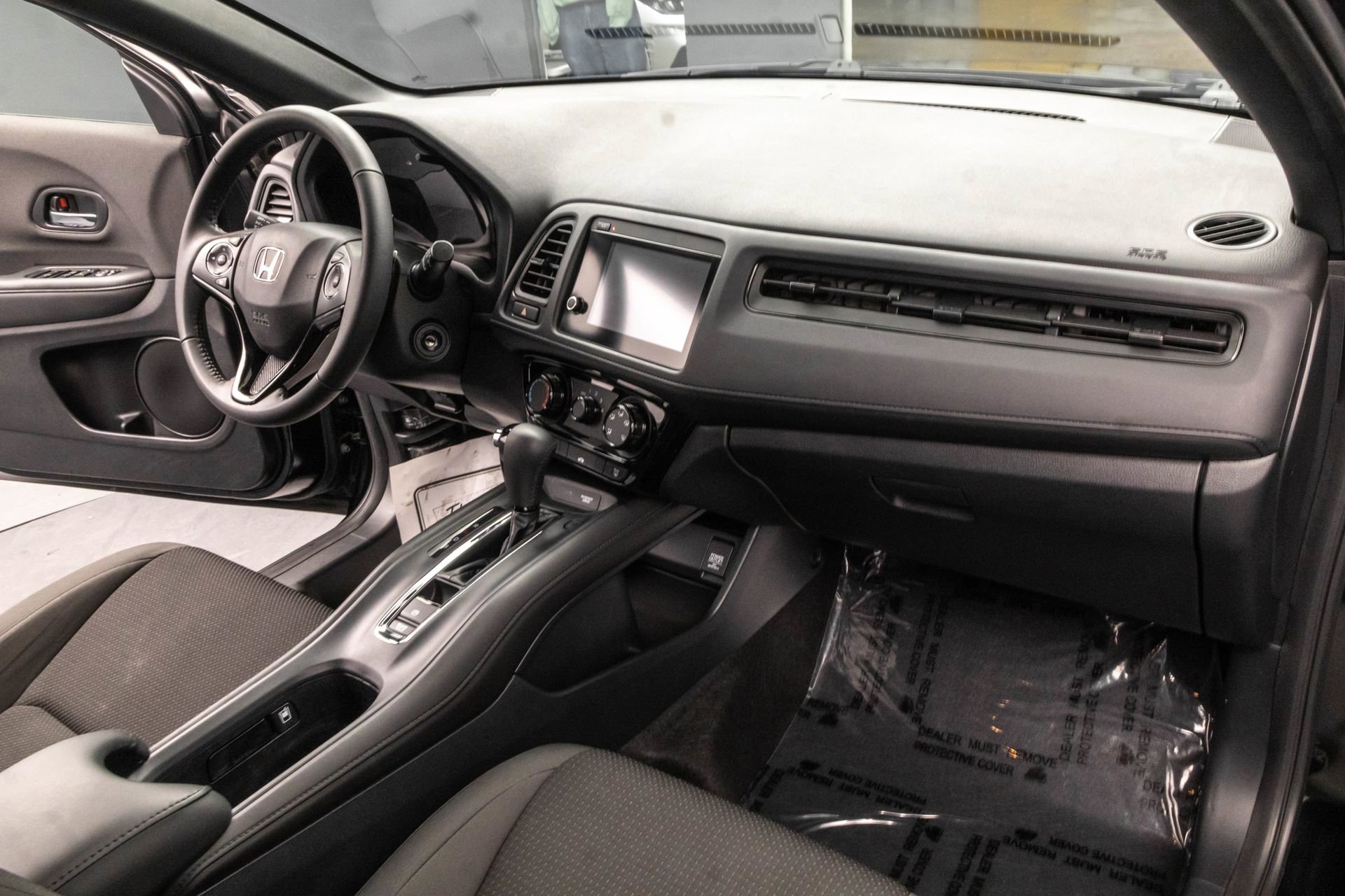 Used 2021 Honda HR-V Sport image 36