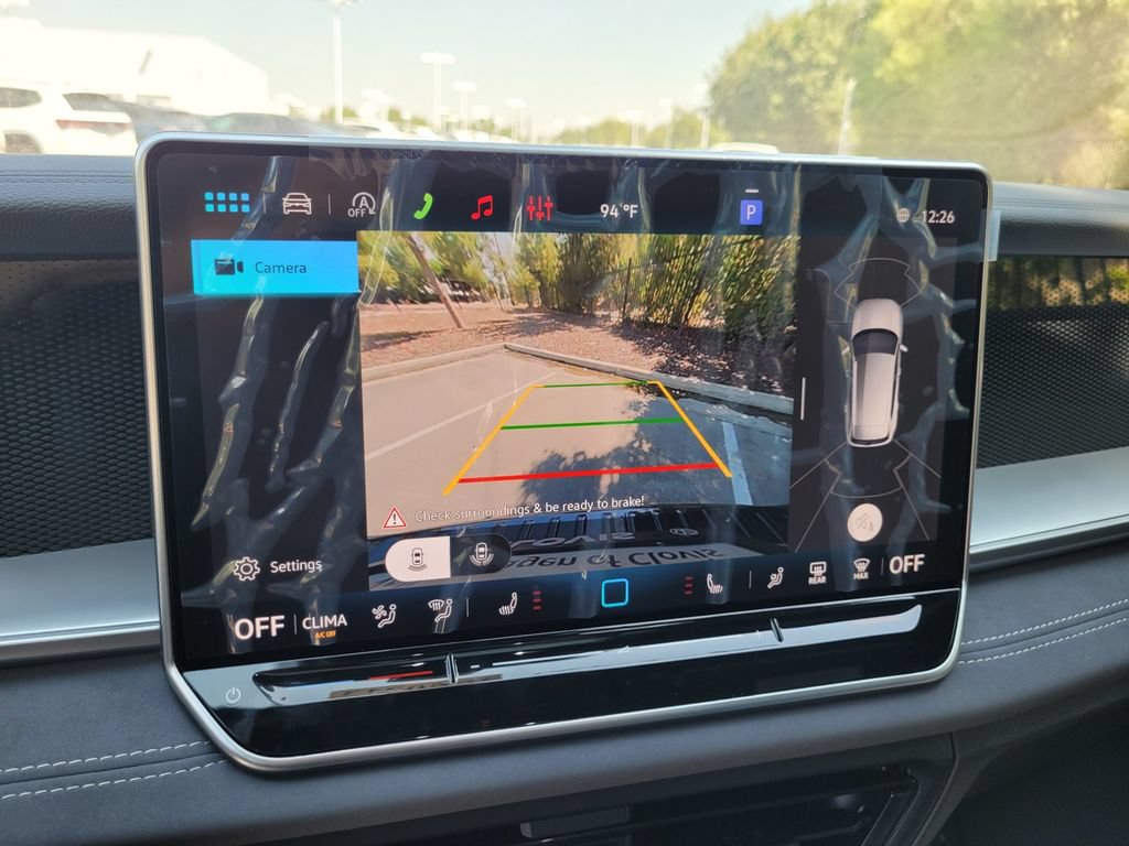 New 2026 Volkswagen Tiguan SE R-Line FWD image 17