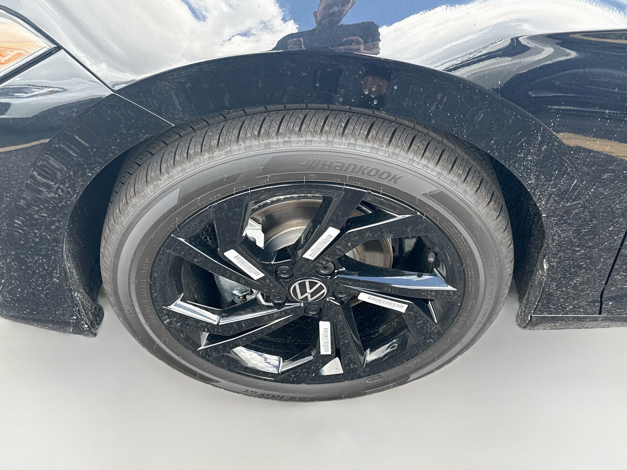 New 2027 Volkswagen Jetta SE FWD image 25