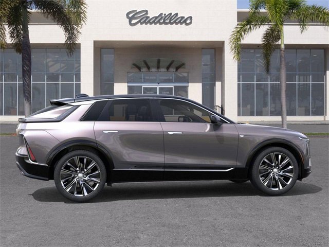 New 2026 Cadillac Lyriq Signature Luxury image 5