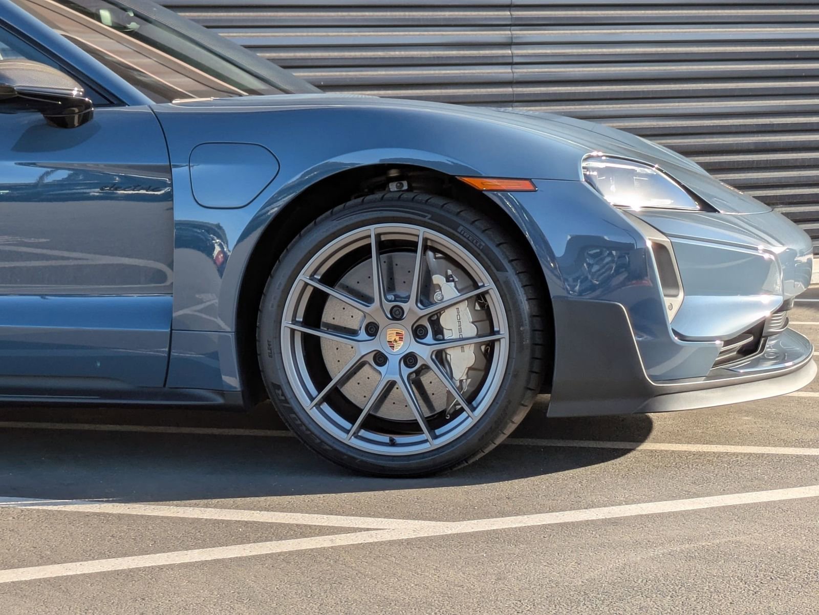 Certified 2025 Porsche Taycan Turbo GT image 11