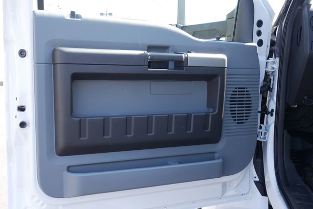 New 2027 Ford F750 2WD Regular Cab Super Duty image 9