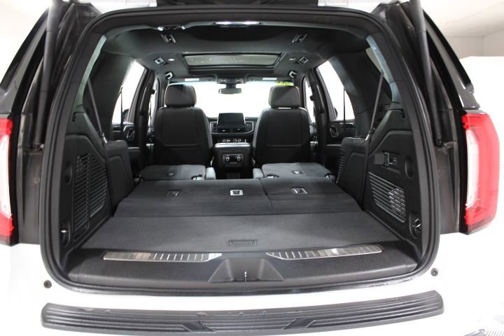 Used 2021 GMC Yukon AT4 image 38