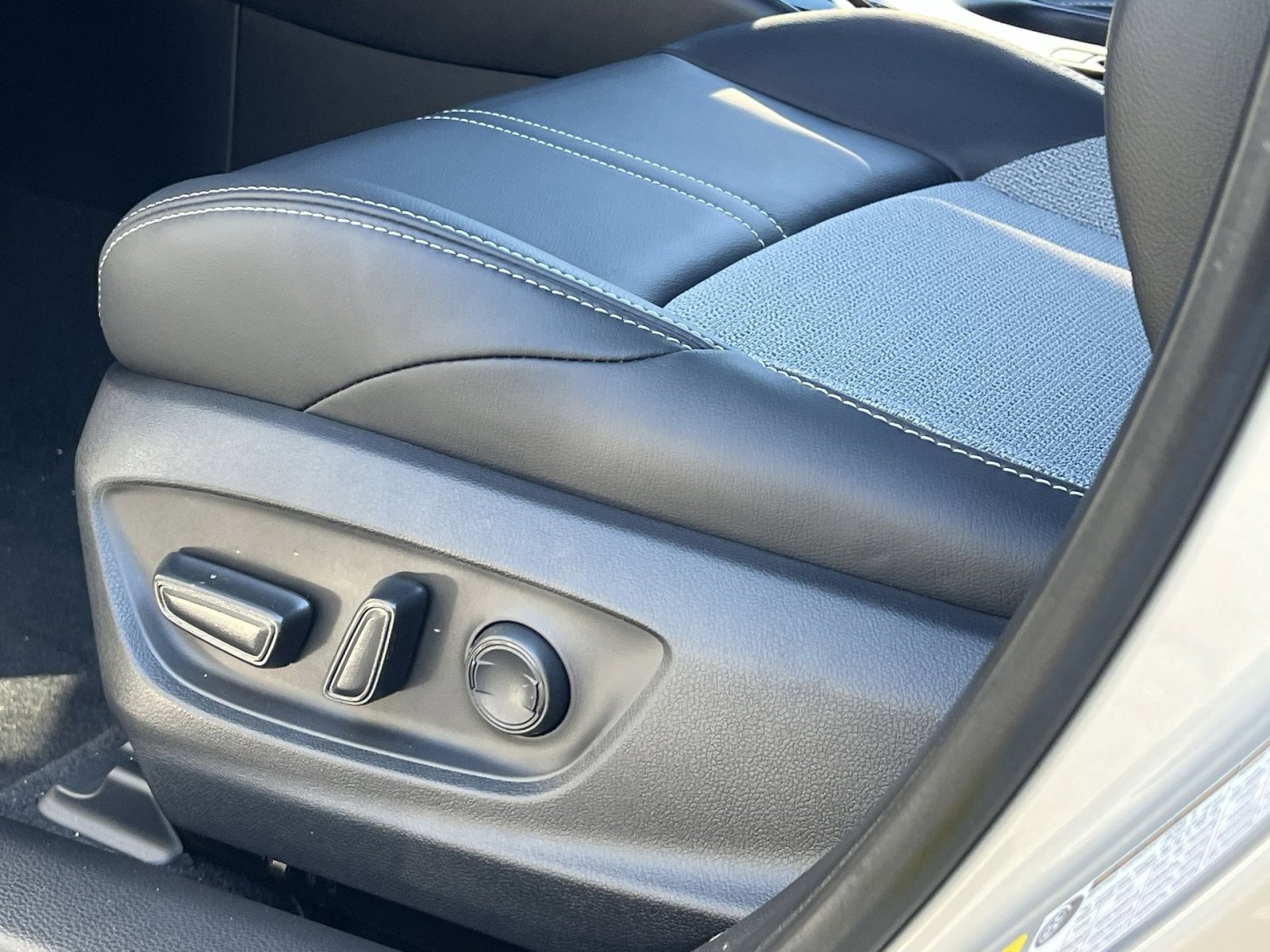 New 2026 Toyota Corolla XSE image 8