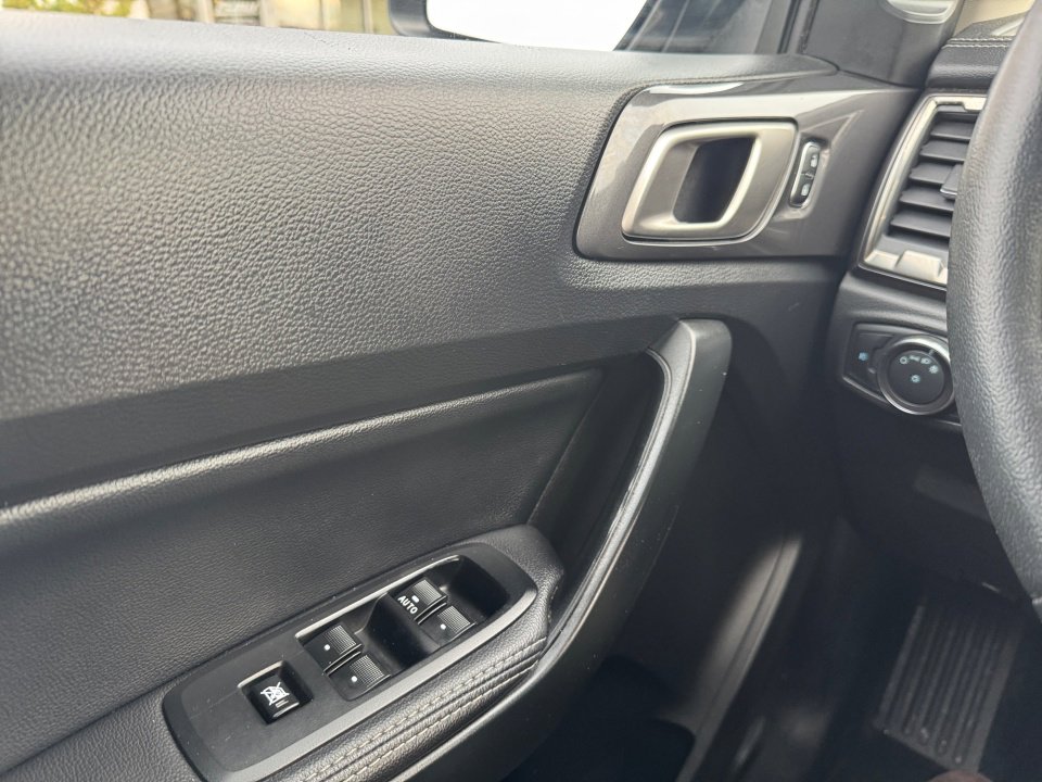 Used 2020 Ford Ranger Lariat w/ Equipment Group 501A Mid image 35