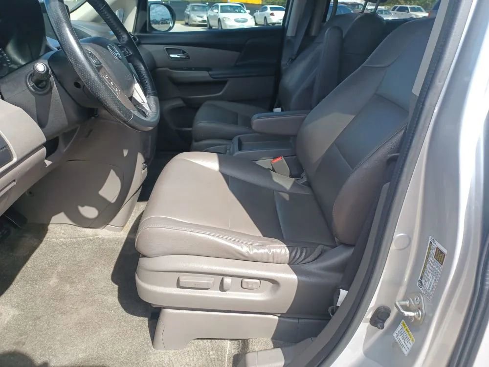 Used 2015 Honda Odyssey EX-L image 9