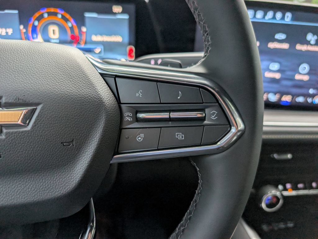 New 2027 Chevrolet Bolt RS FWD image 20