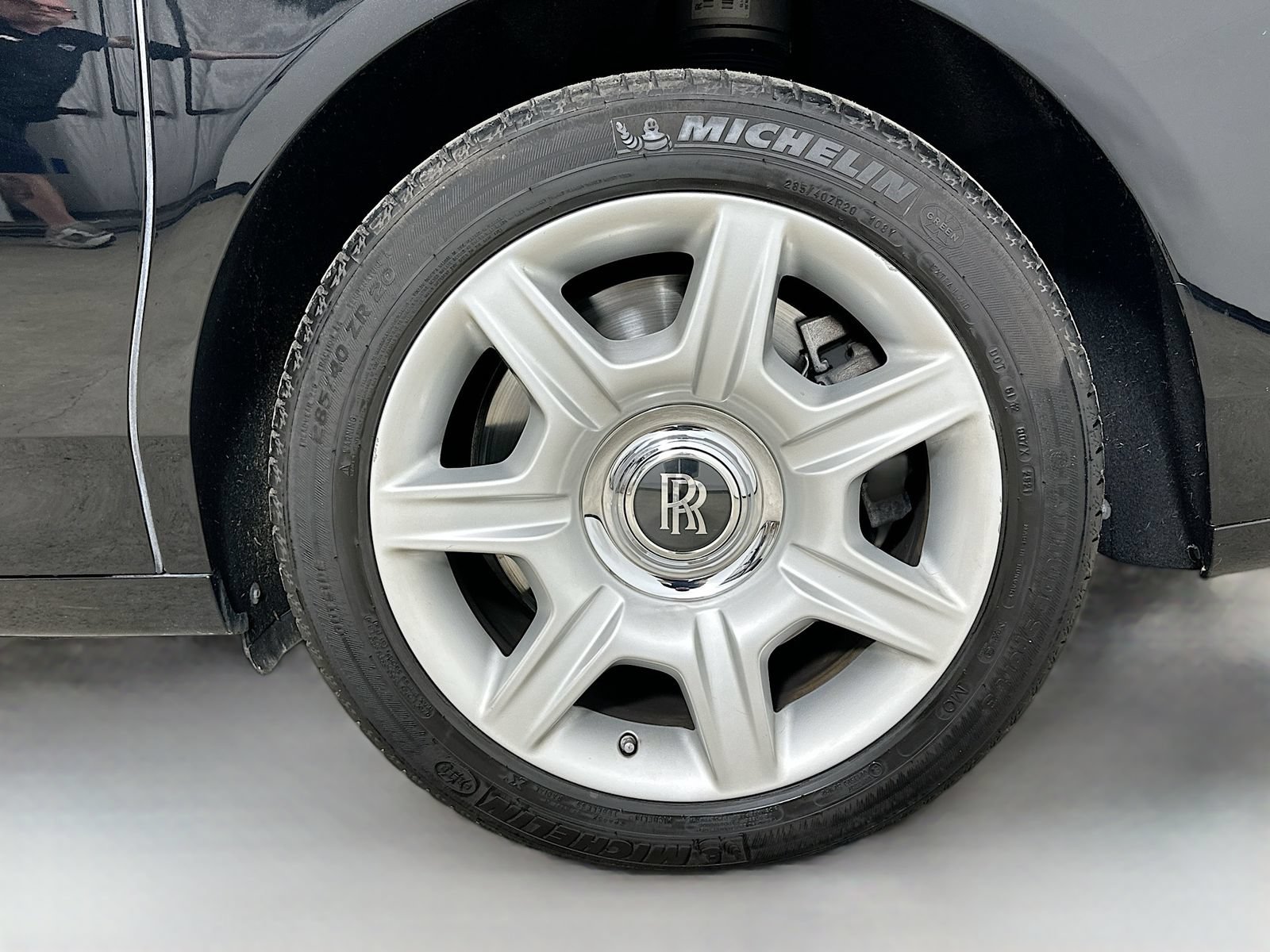 Used 2010 Rolls-Royce Ghost RWD image 56