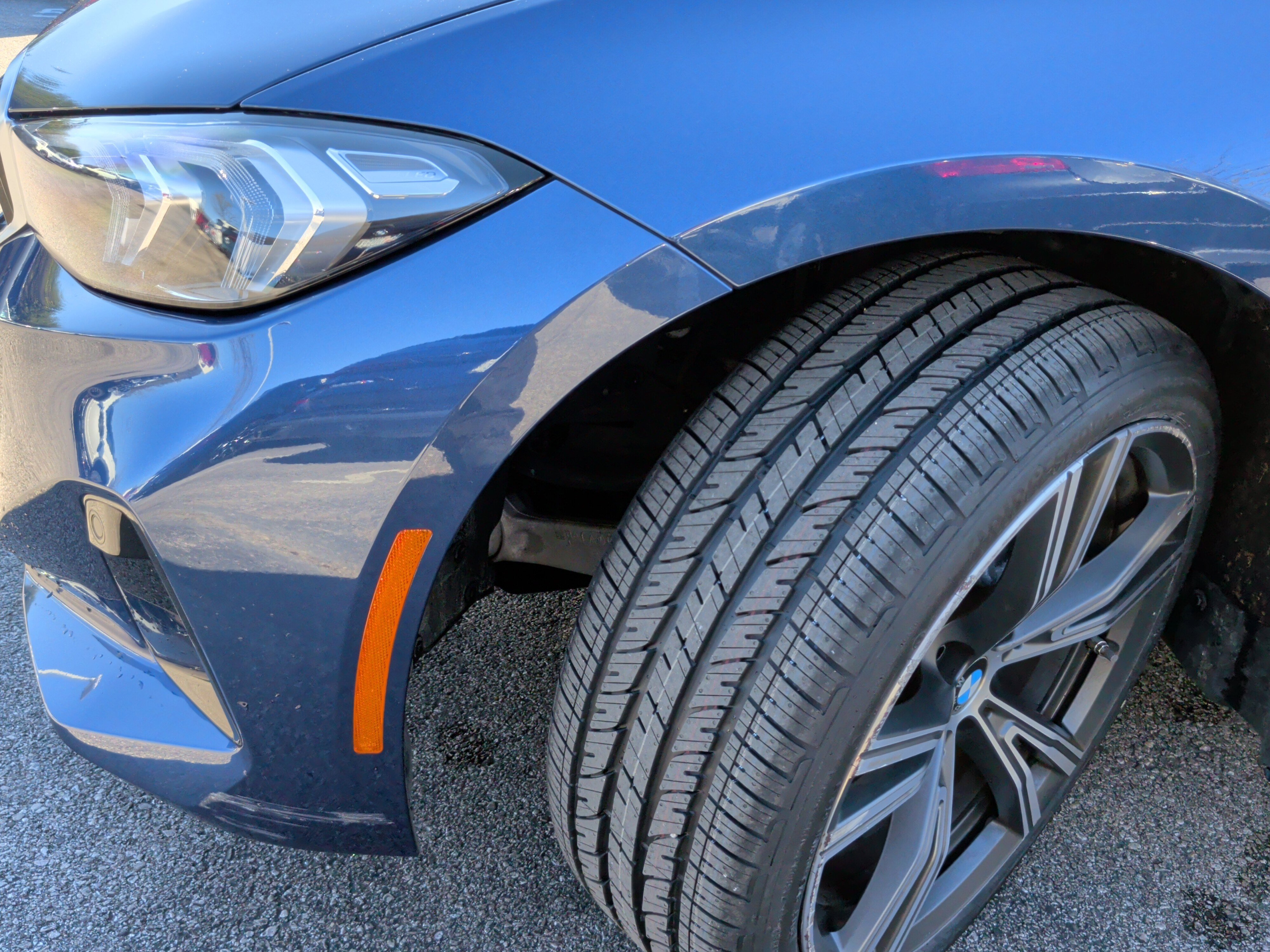 Certified 2023 BMW 330i Sedan w/ Driving Assistance Package image 6