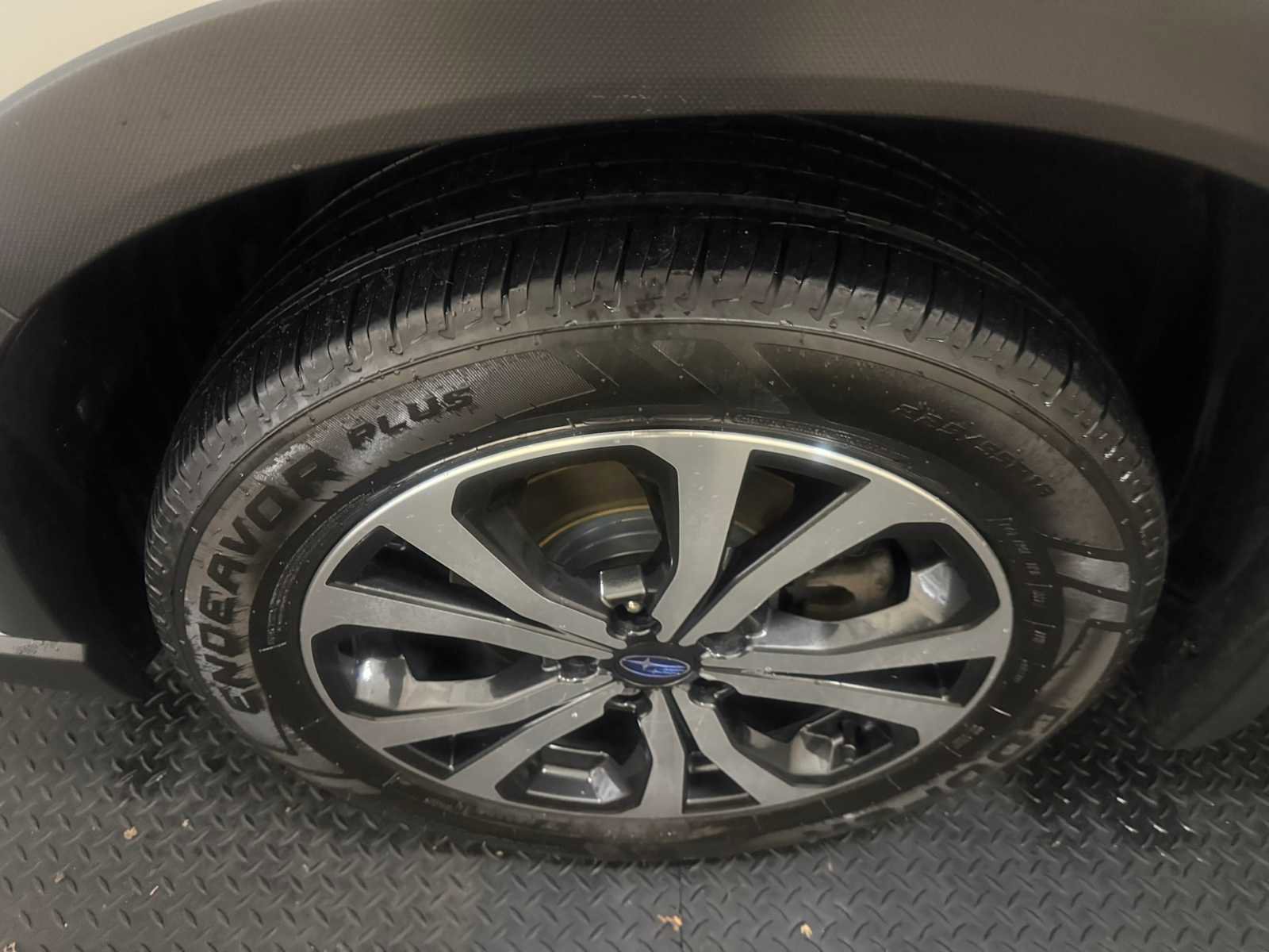 Used 2019 Subaru Forester Limited image 8