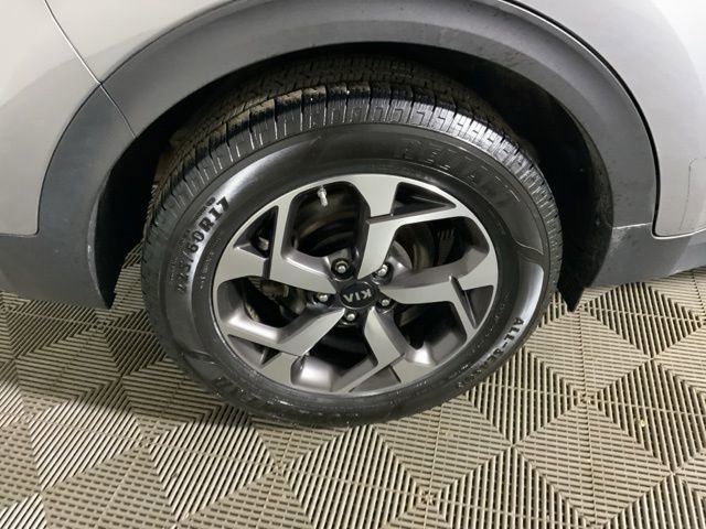 Used 2020 Kia Sportage LX w/ LX Popular Package image 13